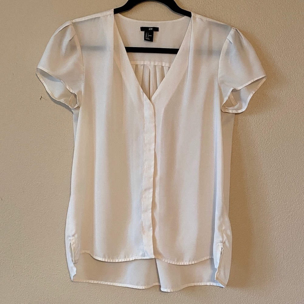 Cream V Neck Puff Sleeve Blouse